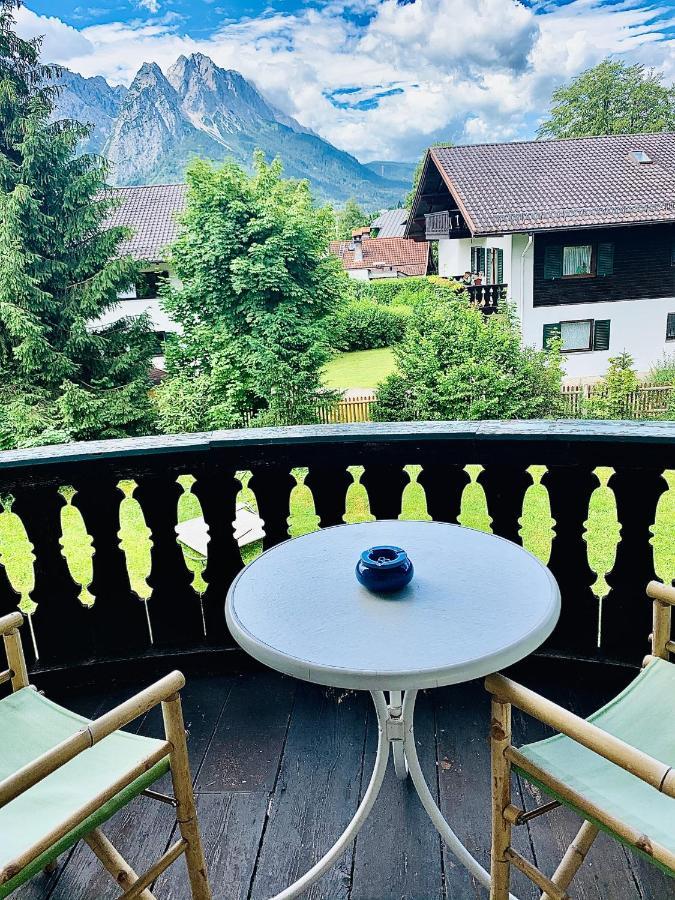 Gaestehaus Hohe Tannen 加爾米施-帕滕基興 外观 照片